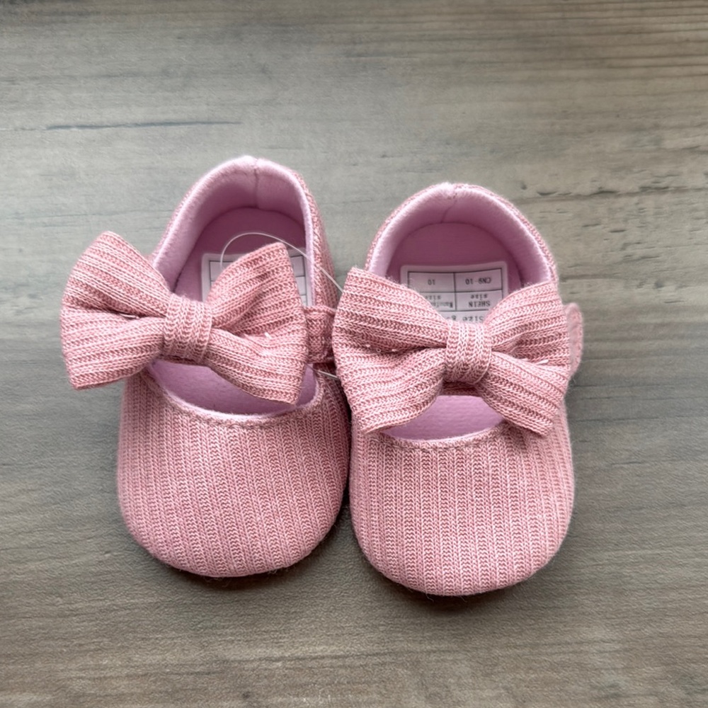 Soft Pink Baby Walker Shoes with Bow